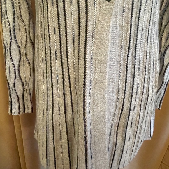 NEW! Nic+Zoe Honeycomb Grey & Black Button Cardigan Size XS NWT! - Picture 4 of 12